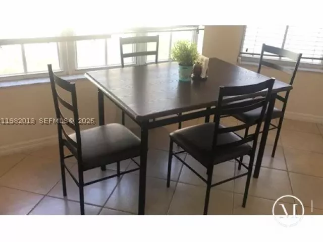 4-bedroom home for sale in Homestead - 11047 SW 243rd Ln - MondialRealty