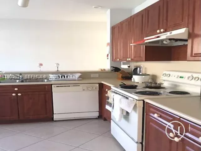 4-bedroom home for sale in Homestead - 11047 SW 243rd Ln - MondialRealty