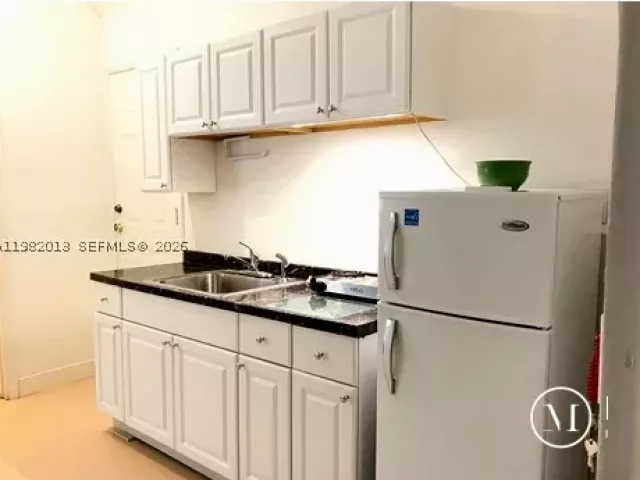 4-bedroom home for sale in Homestead - 11047 SW 243rd Ln - MondialRealty