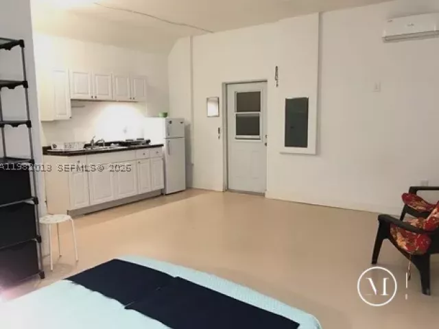4-bedroom home for sale in Homestead - 11047 SW 243rd Ln - MondialRealty