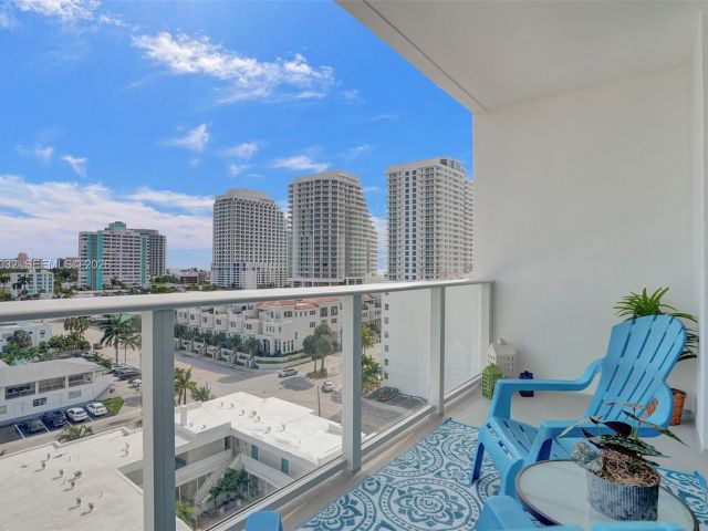 Apartment for rent  Unit #813 - photo 7497277