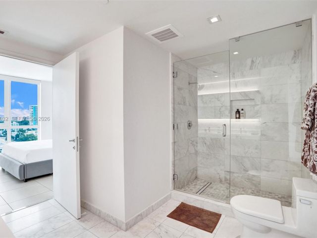 Apartment for rent  Unit #813 - photo 7497286