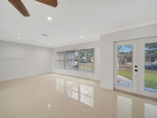 Home for sale at 5137 SW 87th Ter - photo 7505105