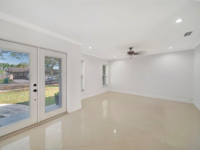 Home for sale at 5137 SW 87th Ter - photo 7505109