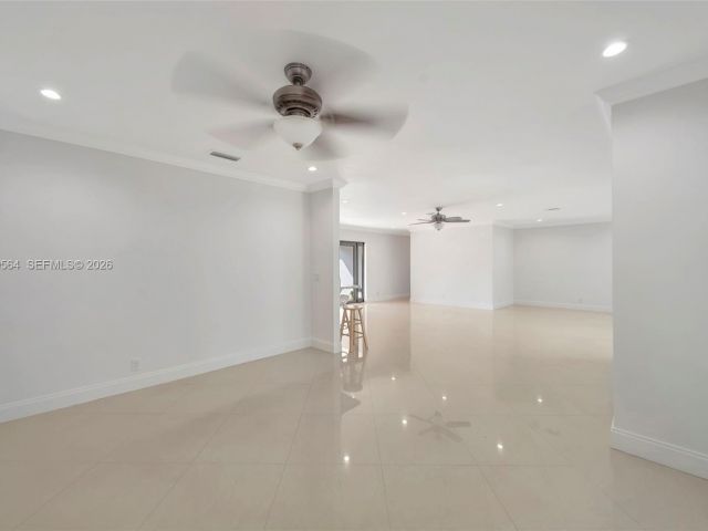 Home for sale at 5137 SW 87th Ter - photo 7505112