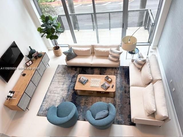 Apartment for rent  Unit # - photo 7505359