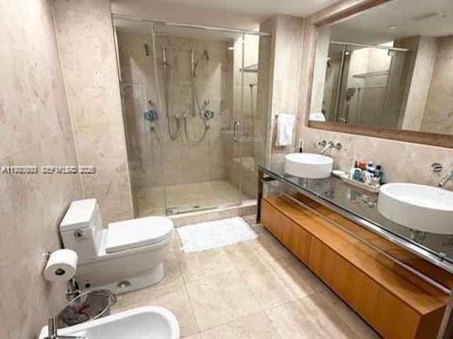 Apartment for rent  Unit # - photo 7505368