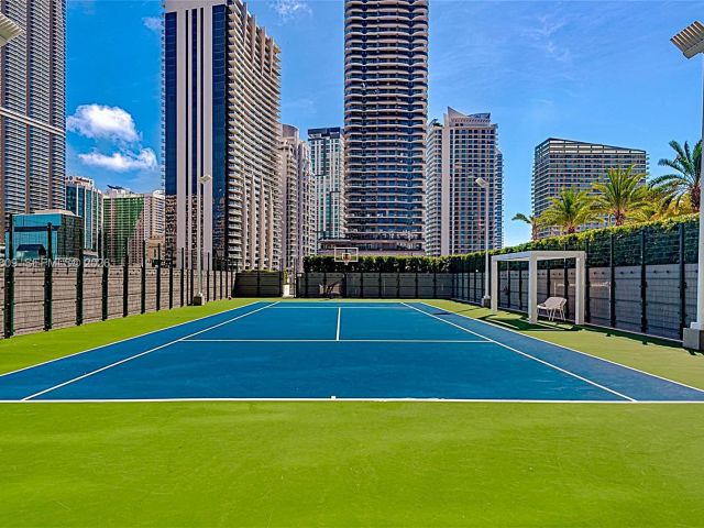 Apartment for sale  Unit #1203 - photo 7452549