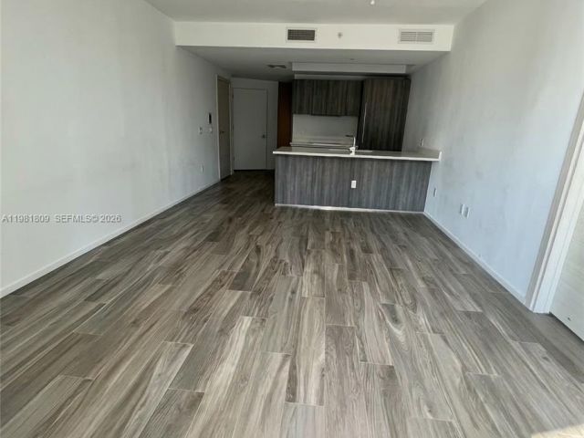 Apartment for sale  Unit #1203 - photo 7452553