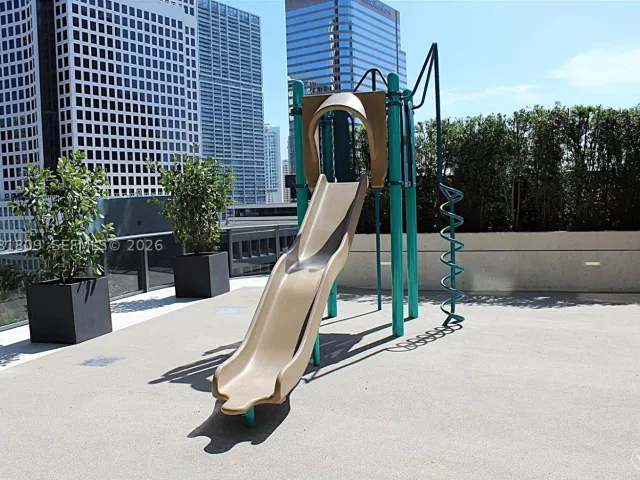 1-bedroom condo for sale in Miami - 801 S Miami Ave 1203 - MondialRealty