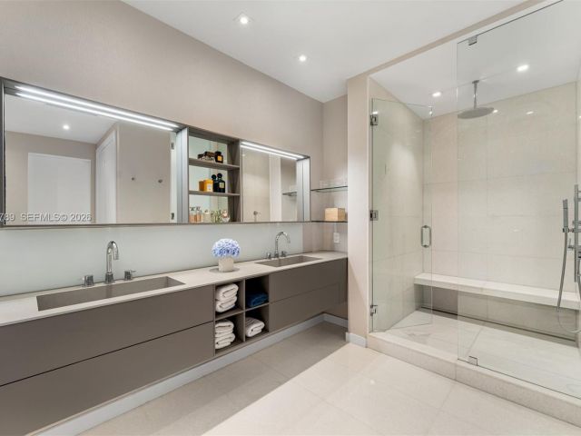 Home for sale at 741 Harbor Dr - photo 7452250