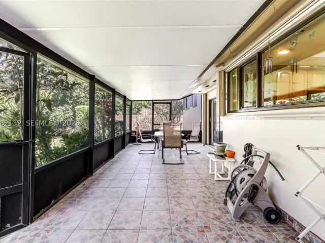 3-bedroom home for sale in Miami - 11541 SW 100th St - MondialRealty