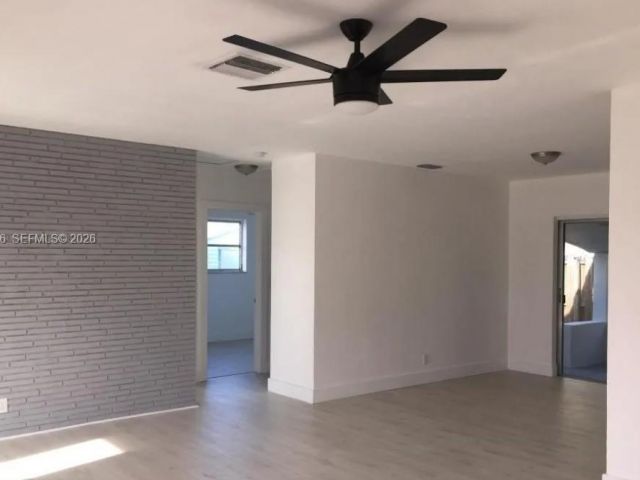 Home for rent at 320 SW 7th Ct. - photo 7462048