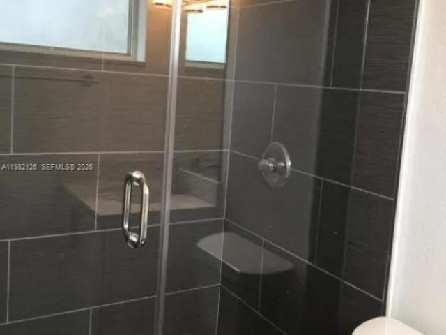 Home for rent at 320 SW 7th Ct. - photo 7462049