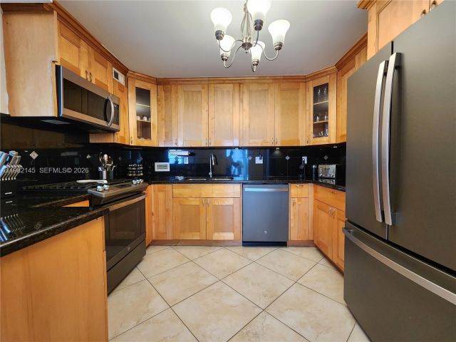 Apartment for sale  Unit #626 - photo 7496999