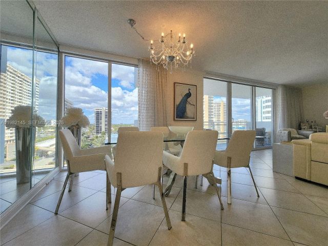Apartment for sale  Unit #626 - photo 7497000