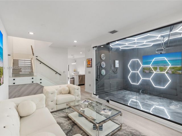 3-bedroom home for rent in Homestead - 28500 SW 133rd Path 28500 - MondialRealty