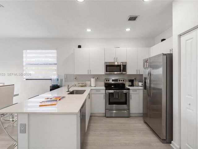 3-bedroom home for rent in Homestead - 28500 SW 133rd Path 28500 - MondialRealty