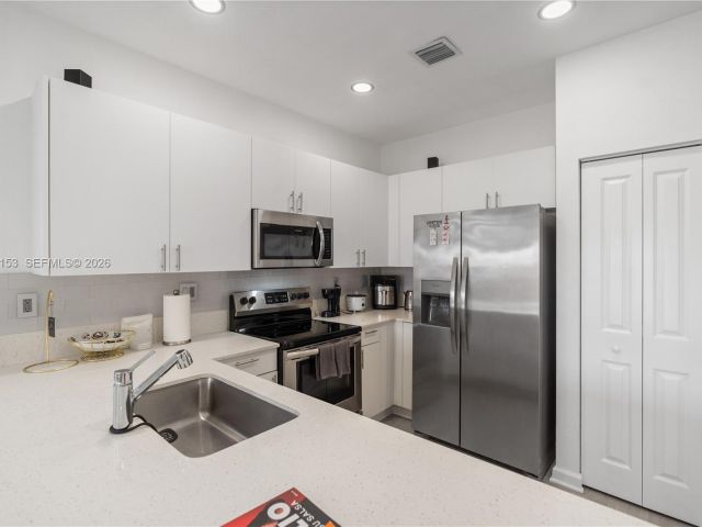 3-bedroom home for rent in Homestead - 28500 SW 133rd Path 28500 - MondialRealty