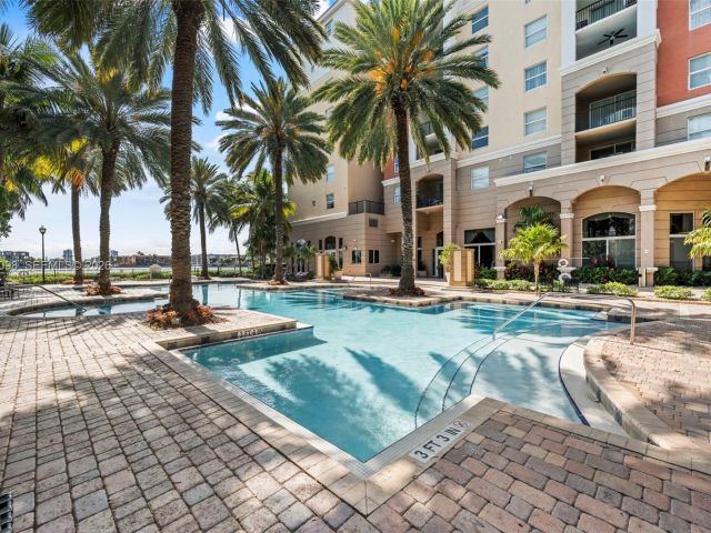 Apartment for sale  Unit #3312 - photo 7524657