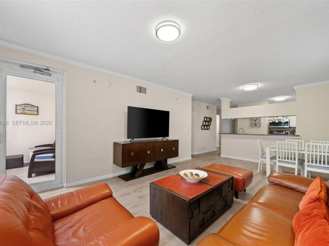 Apartment for sale  Unit #3312 - photo 7524667