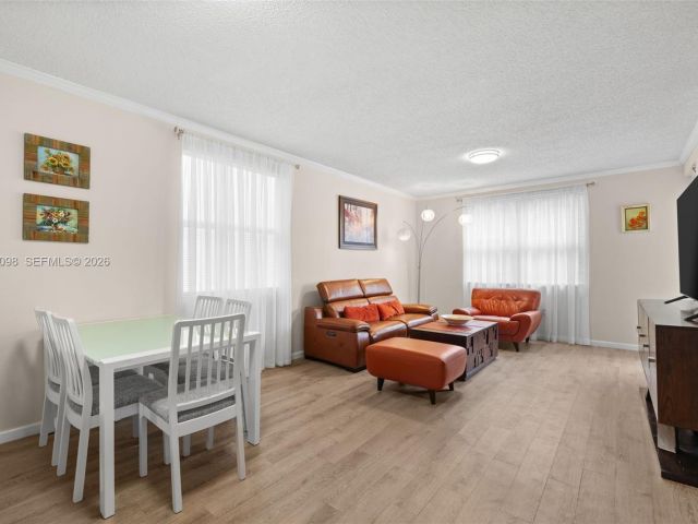 Apartment for sale  Unit #3312 - photo 7524670