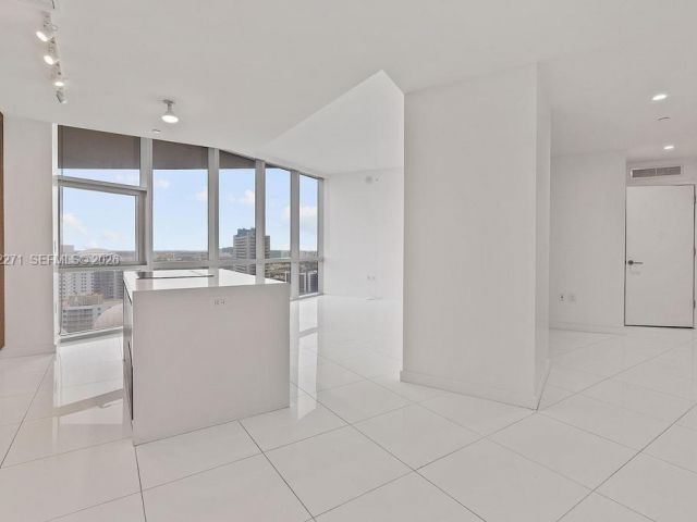 Apartment for sale  Unit #2102 - photo 7488006