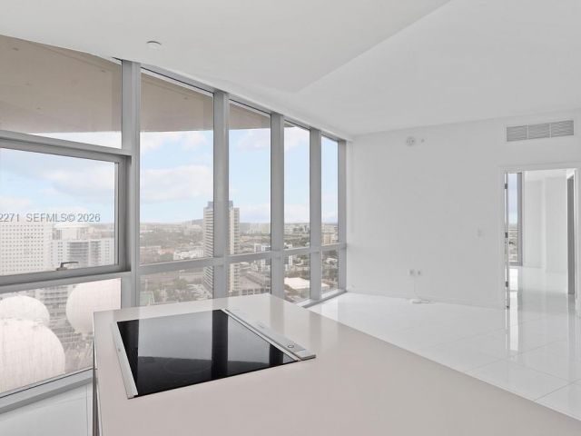 Apartment for sale  Unit #2102 - photo 7488009