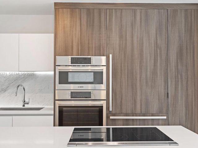 Apartment for sale  Unit #2102 - photo 7488011