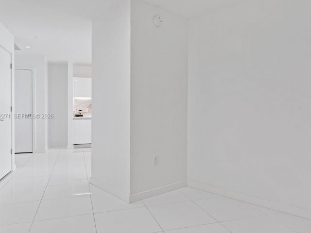 Apartment for sale  Unit #2102 - photo 7488019
