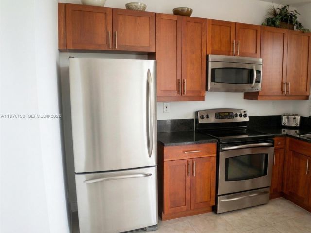 Home for sale at 1308 SW 3rd Ct - photo 7482456