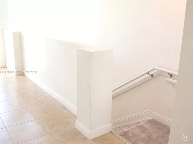2-bedroom home for sale in Fort Lauderdale - 1308 SW 3rd Ct - MondialRealty