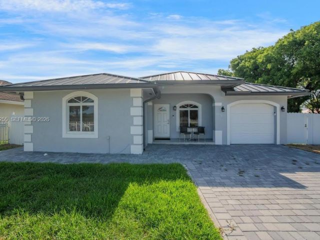 3-bedroom home for rent in Miami Gardens - 20560 NW 17th Ave - MondialRealty