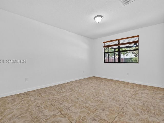 Home for rent at 11561 SW 232nd Ln 11561 - photo 7458835