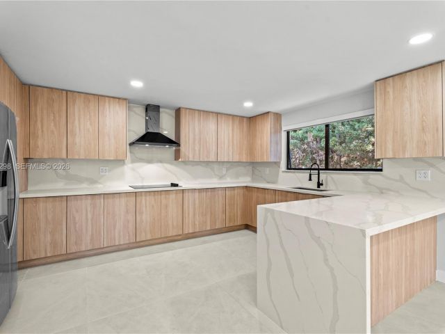 Home for sale at 11660 Canal Dr - photo 7525581