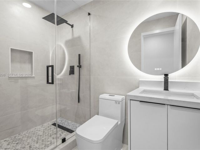 Home for sale at 11660 Canal Dr - photo 7525589