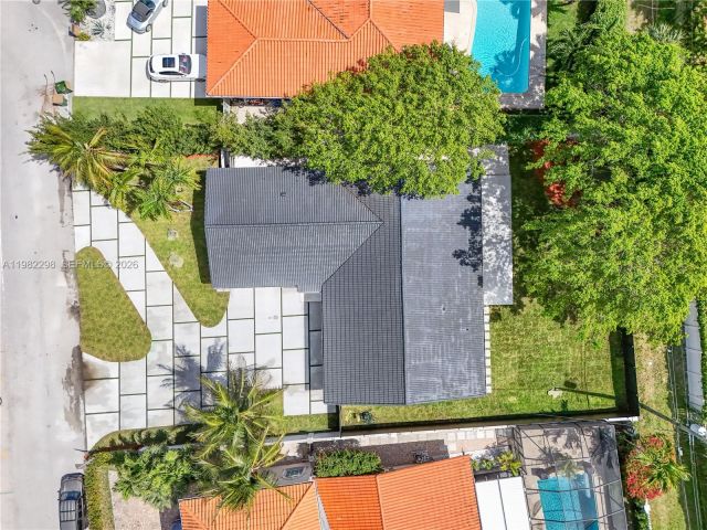 Home for sale at 11660 Canal Dr - photo 7525595