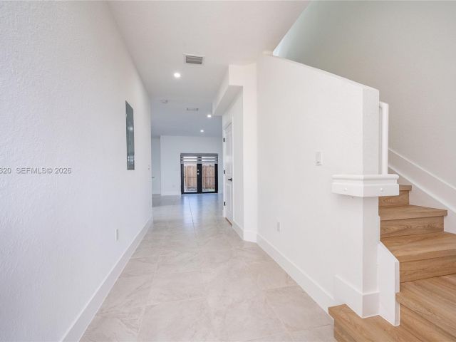 3-bedroom home for rent in Homestead - 13353 SW 250th Ter - MondialRealty