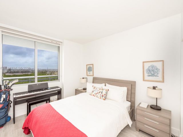 Apartment for rent  Unit #2304 - photo 7505230