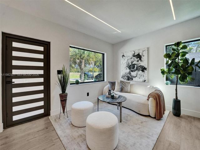 Home for rent at 2066 NE 174th St . - photo 7480806