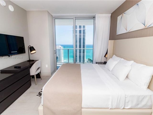 Apartment for sale  Unit #R2005 - photo 7512865