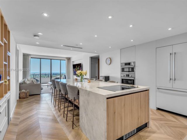 Apartment for sale  Unit #1035 - photo 7491713