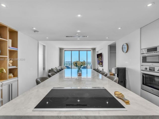 Apartment for sale  Unit #1035 - photo 7491715