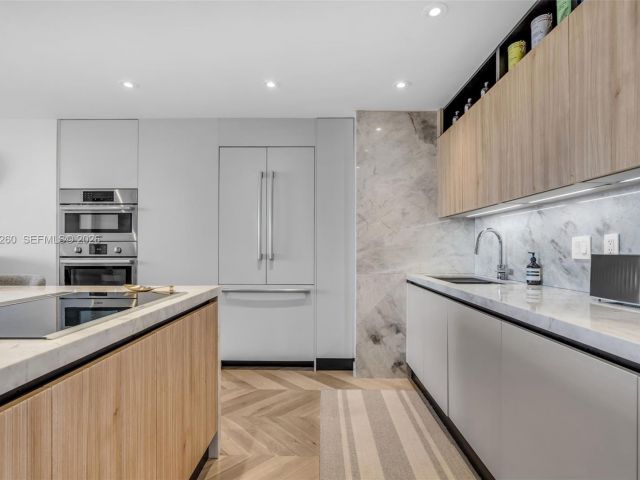 Apartment for sale  Unit #1035 - photo 7491716