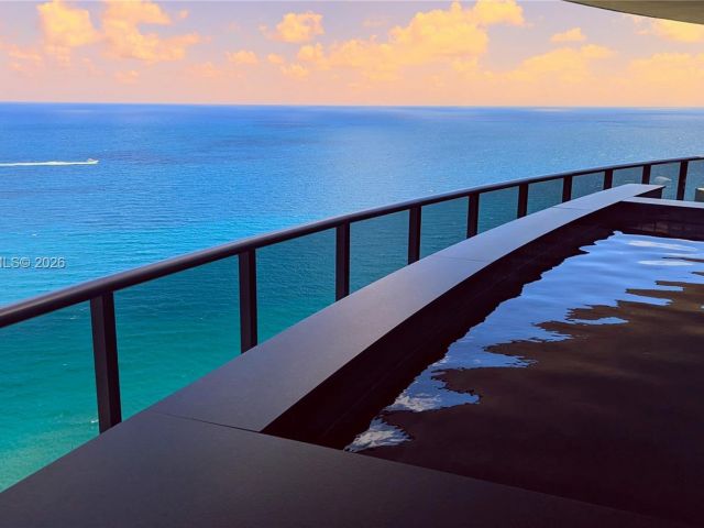 Apartment for sale  Unit #3005 - photo 7534456