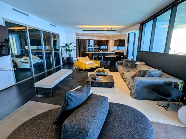 Apartment for sale  Unit #3005 - photo 7534459