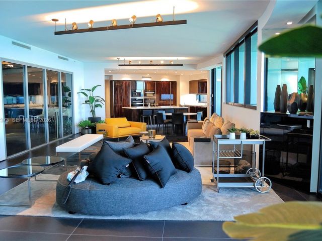 Apartment for sale  Unit #3005 - photo 7534468