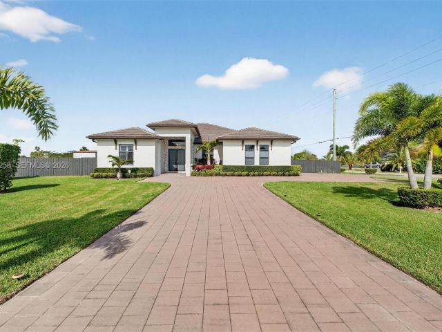 Home for sale at 28004 SW 169th Ct - photo 7458846