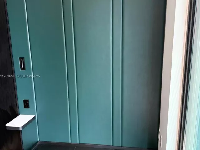 condo for sale in Miami - 20 NE 11th St 2606B - MondialRealty