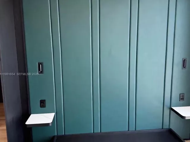 condo for sale in Miami - 20 NE 11th St 2606B - MondialRealty